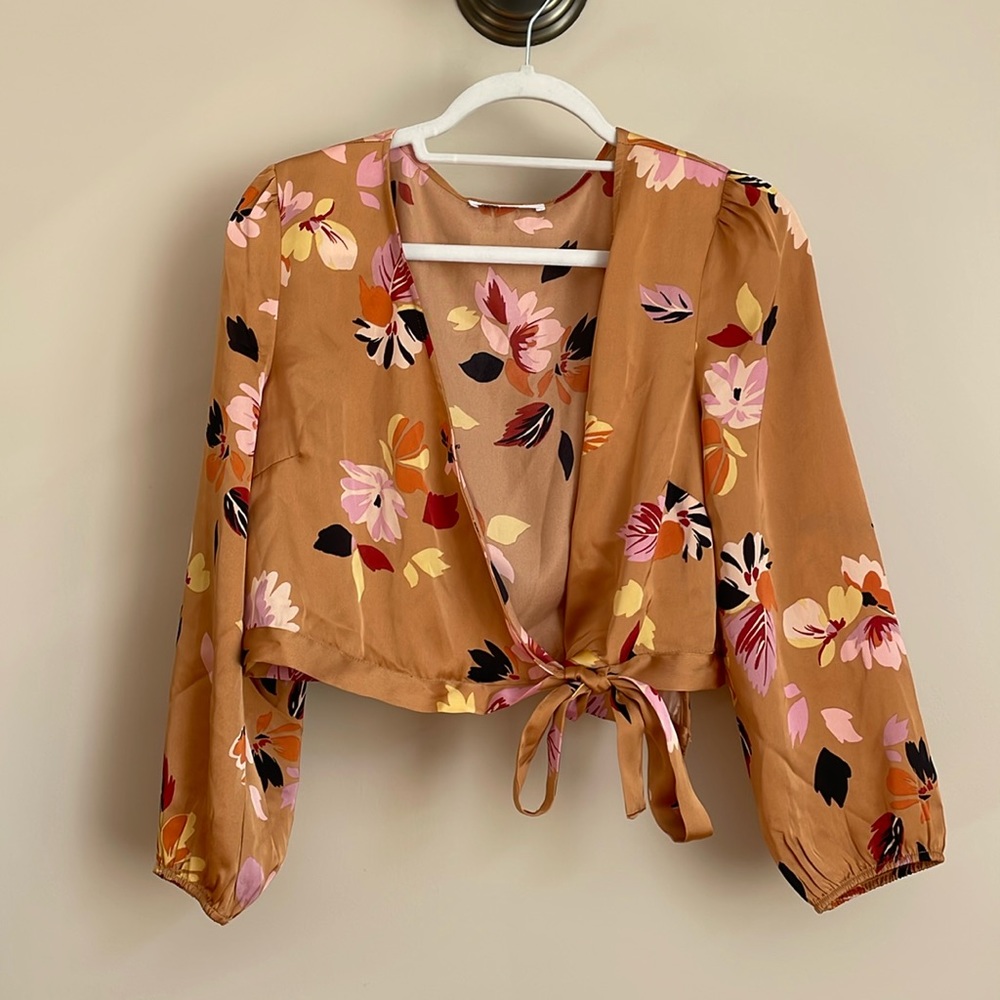 Tie Front Top